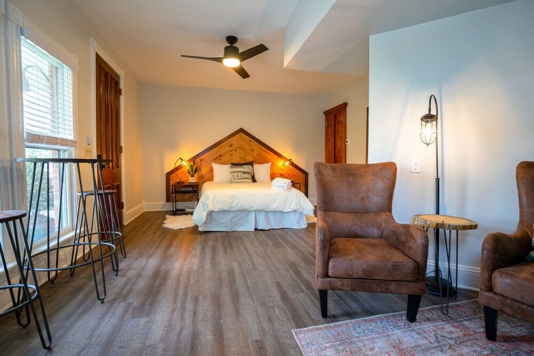 Bed & Breakfast The Curtis Park Club
