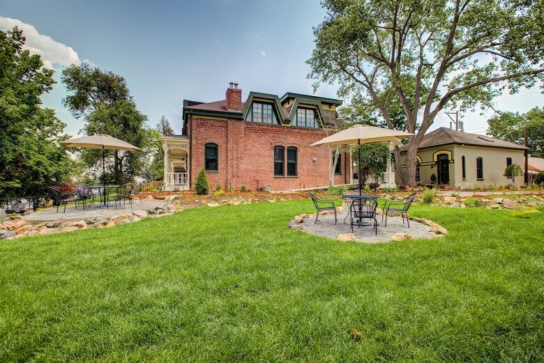 Bed & Breakfast The Curtis Park Club