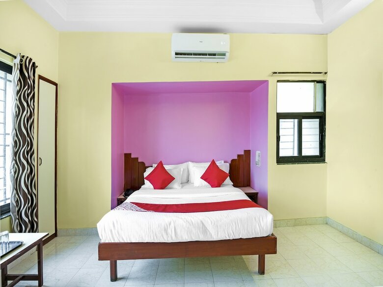 Oyo 13926 Hotel Kala Laxmi
