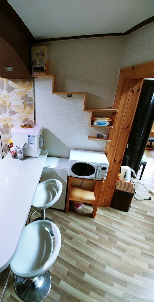 Geoje Sea Love Pension