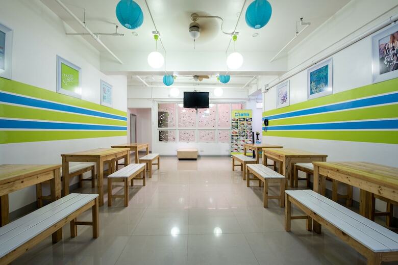 Hotel Oyo 501 Yuj Inn Pasay