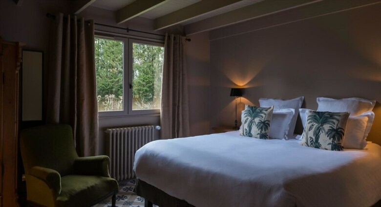 Hotel Spa Les Pins de C�sar