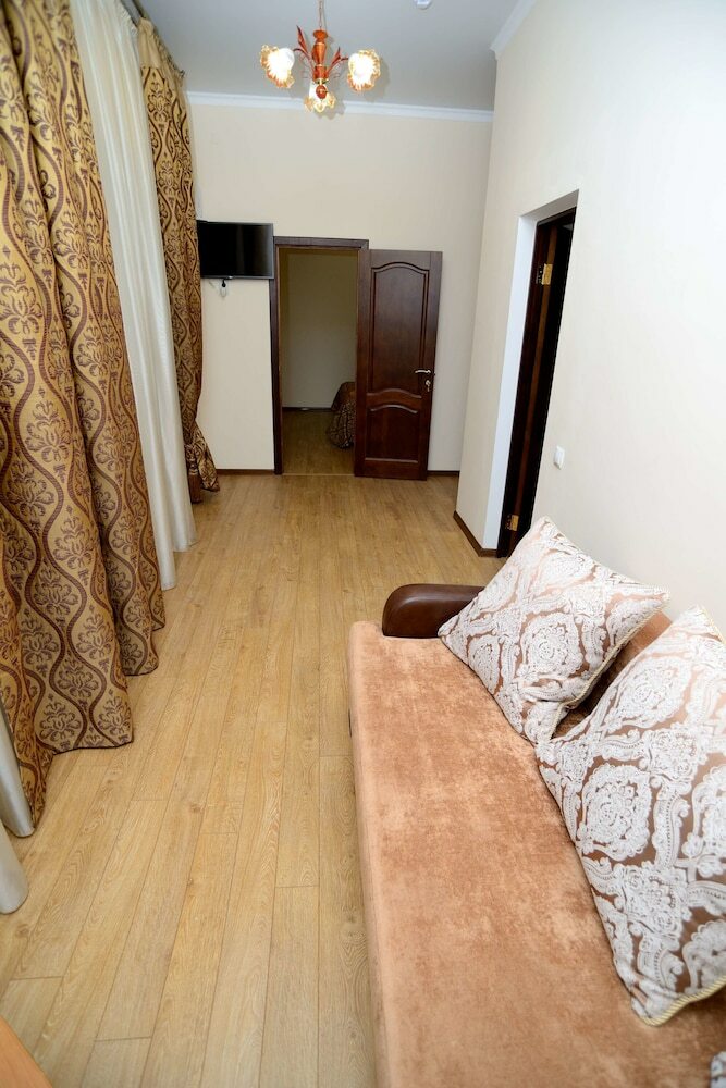 Hotel Gold Star