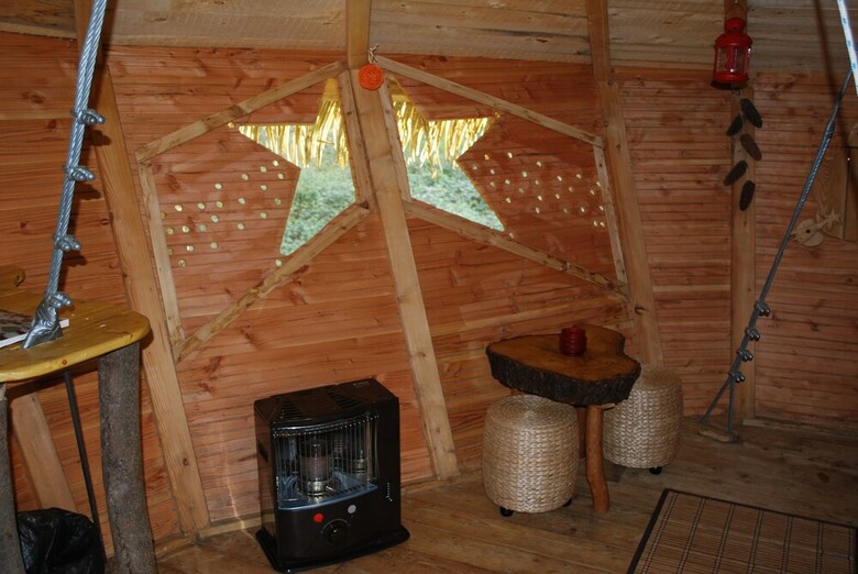 Les Cabanes de La Chauss�e
