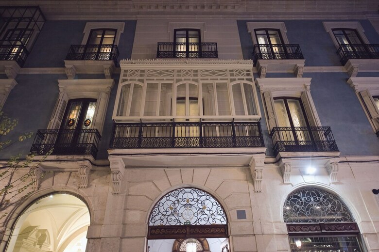Aparthotel Palacio Salvetti Suites