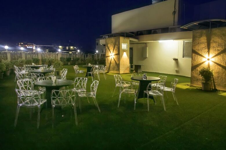 Hotel Ganges Grand