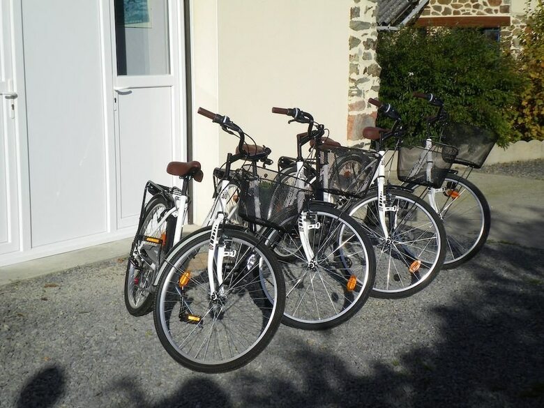 Hotel Chambres D'h�tes Les Salles