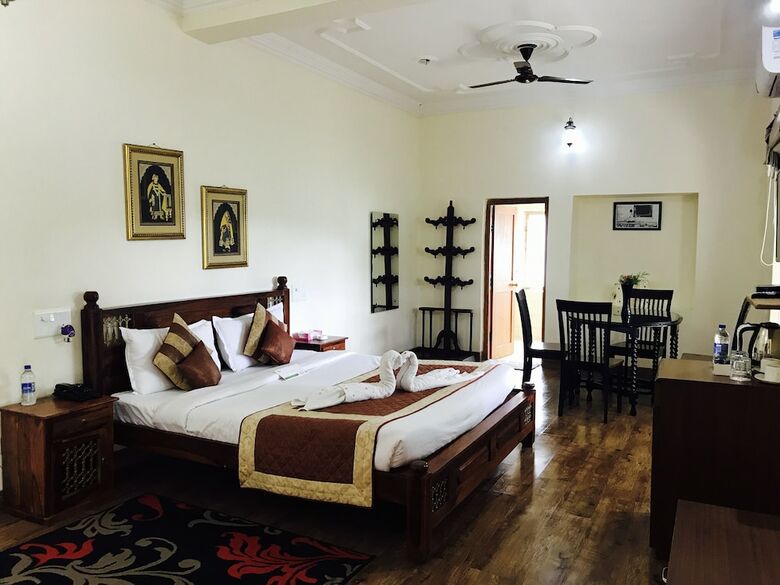 Hotel Alcor Spa Resort Kasauli