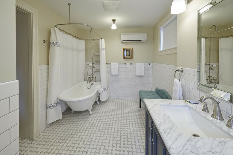 Hotel General Sutter Inn