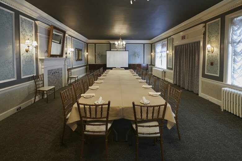 Hotel General Sutter Inn