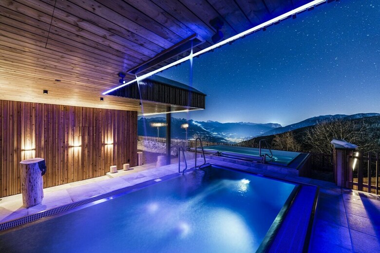 Tratterhof - The Mountain Sky Hotel