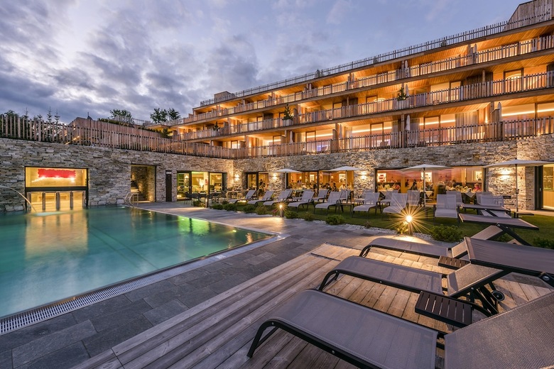 Tratterhof - The Mountain Sky Hotel