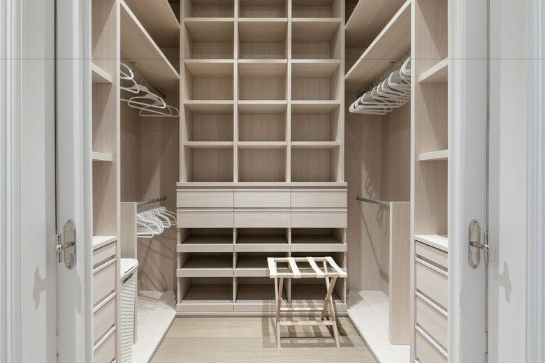 Justicia Apartment II