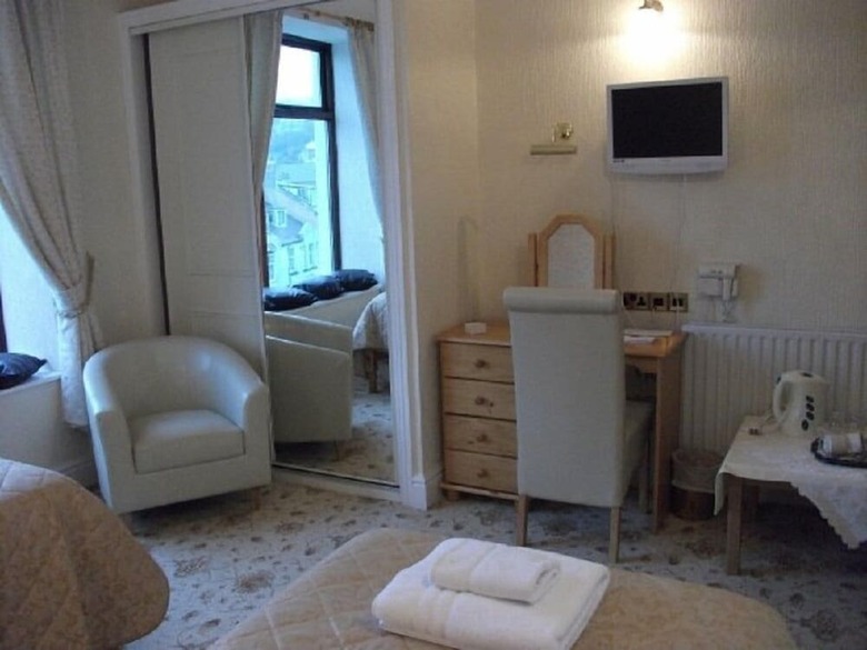 Falcon's Nest Self Catering Apartments