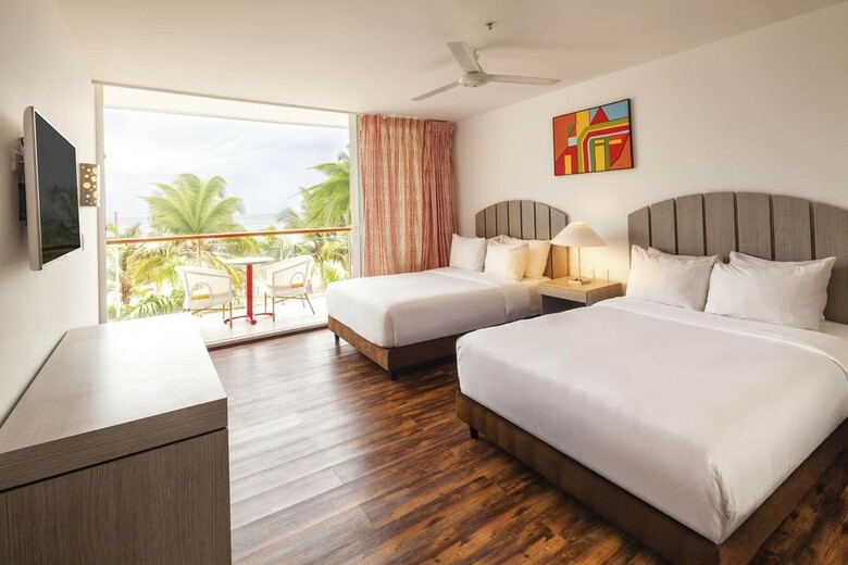 Hotel Decameron Isle�o All Inclusive
