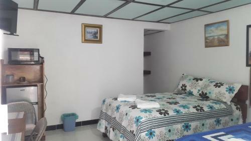 Hostal Angula Place