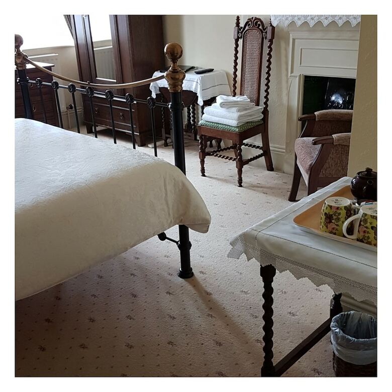 Bed & Breakfast Kenella House