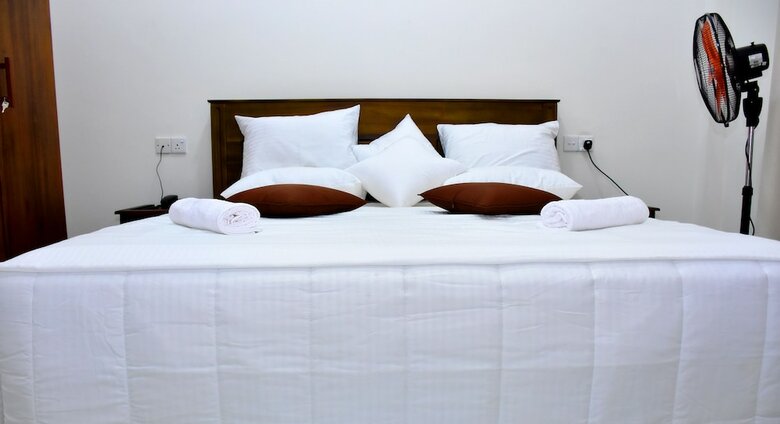 Hotel Nine Arch Holiday Resort