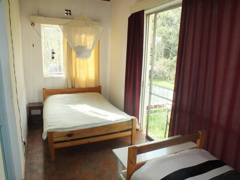 Karen Camp Hotel