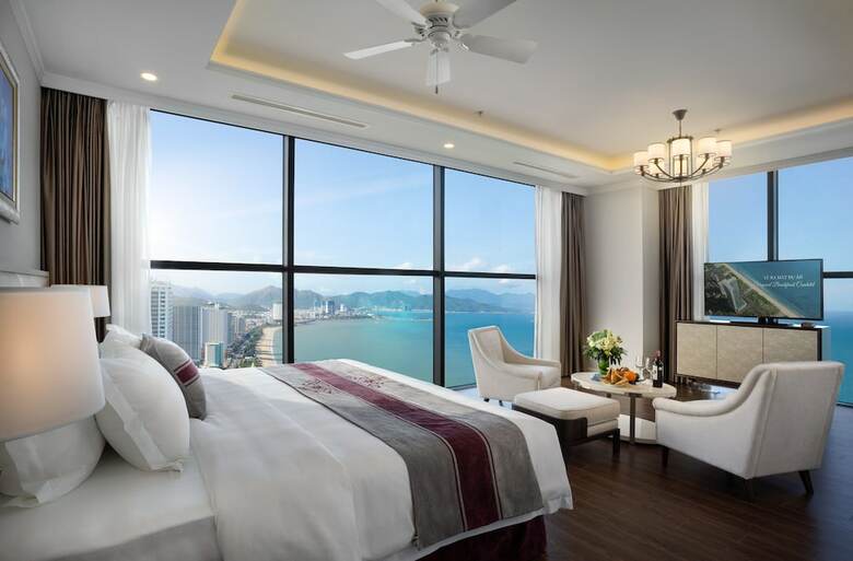 Hotel Vinpearl Condotel Beachfront Nha Trang