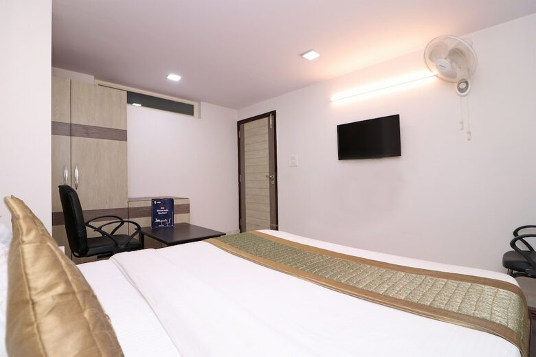 Hotel Oyo 14723 Diamond Deluxe