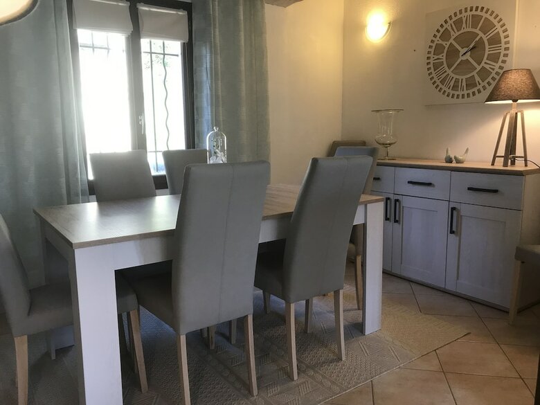 La Maison de Sophie (3 Chambres - 6 Personnes)