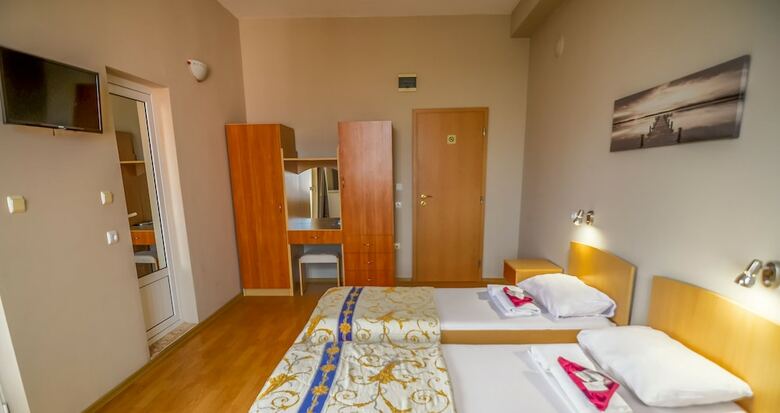 Dom Mladenovi Bed And Breakfast