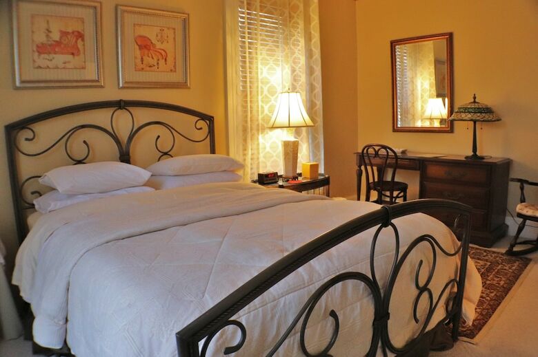 50 Lincoln Short North Bed And Breakfast