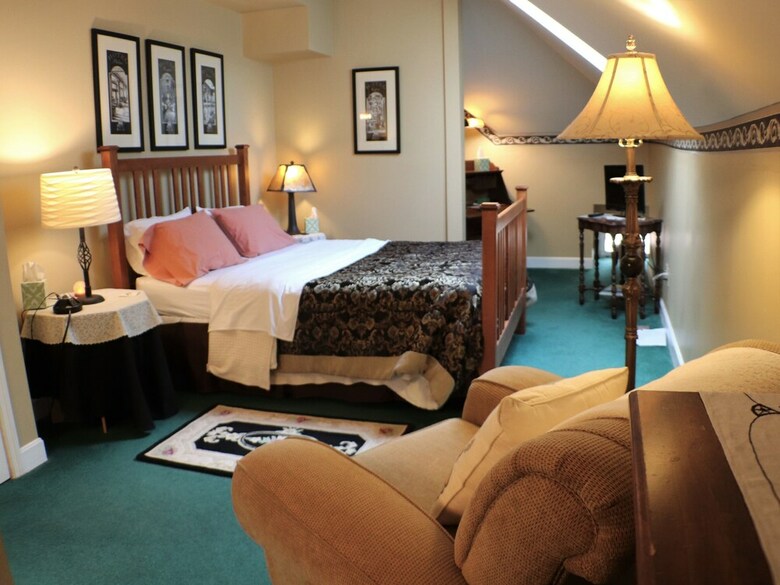 50 Lincoln Short North Bed And Breakfast