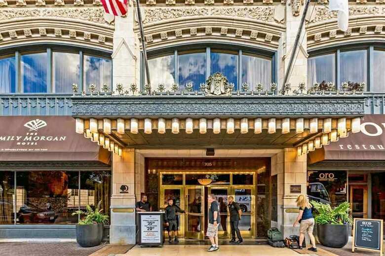 Hotel The Emily Morgan - A Doubletree By Hilton