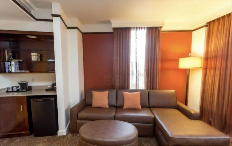 Hotel The Emily Morgan - A Doubletree By Hilton