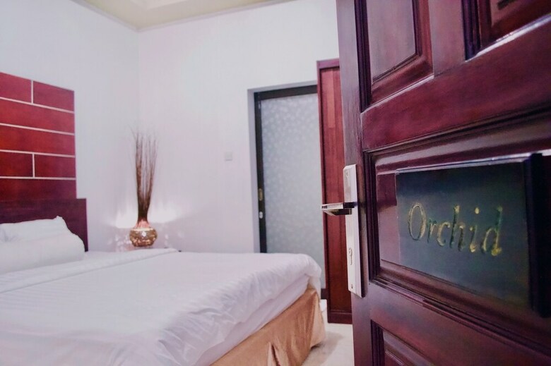 Hotel Cozy Palm