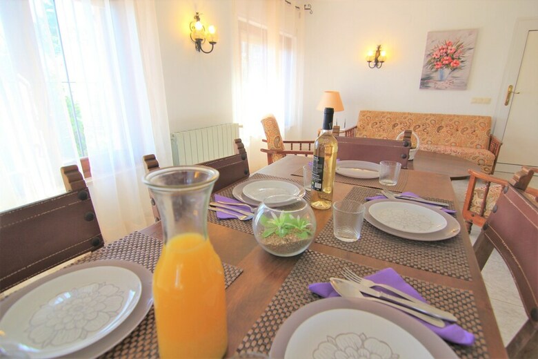 Maryvilla 1056
