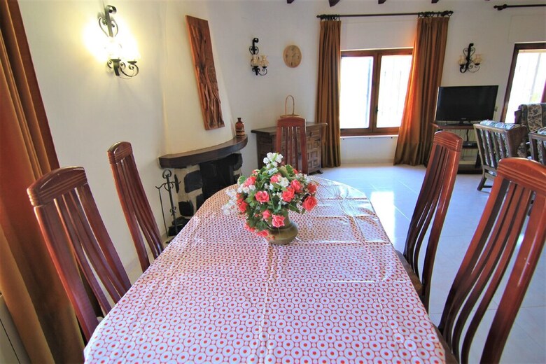 Maryvilla 1056