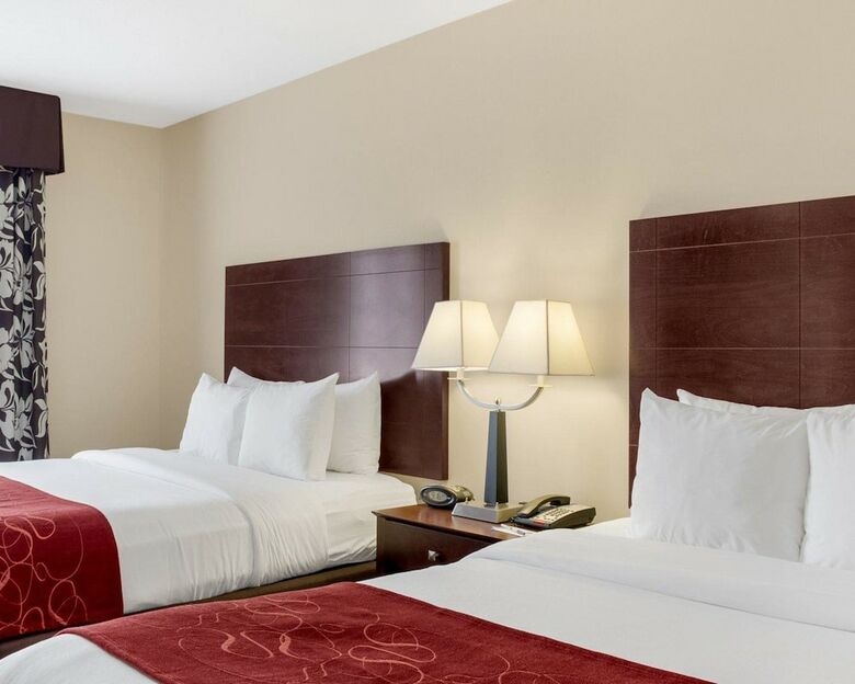 Hotel Comfort Suites