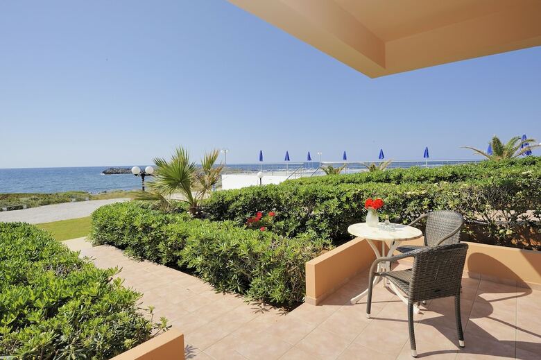 Hotel Nanakis Beach Apartments