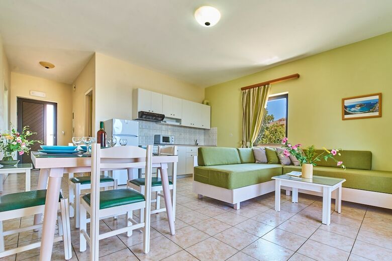 Hotel Nanakis Beach Apartments