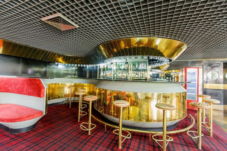Harbor Quer�ncia Hotel