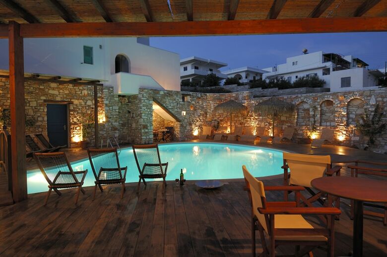 Aloni Hotel