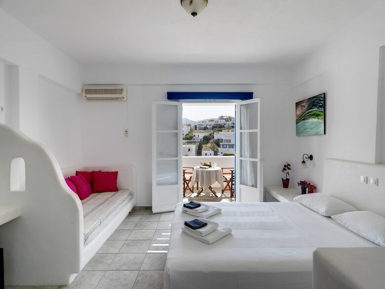 Aloni Hotel