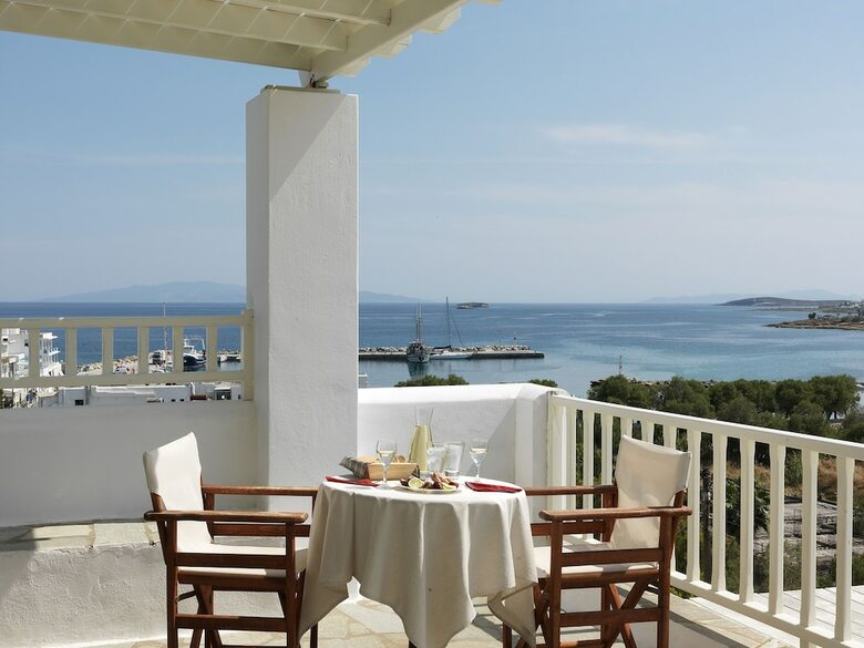 Aloni Hotel
