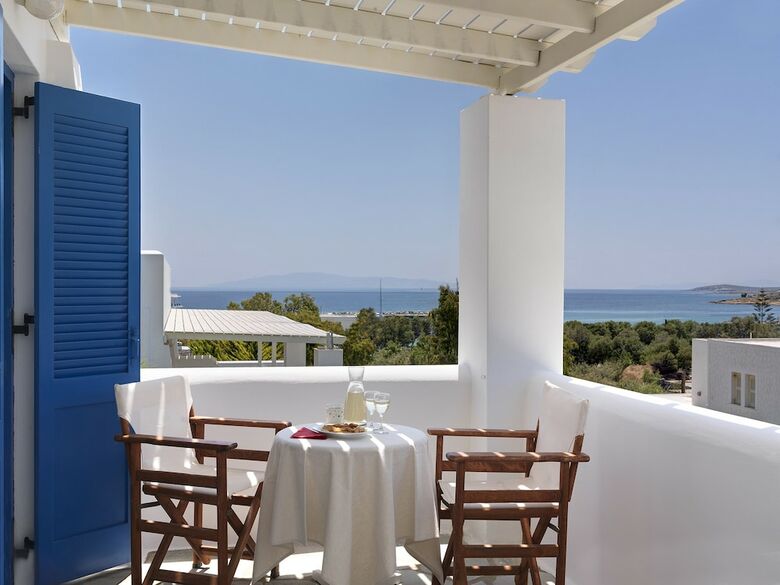 Aloni Hotel