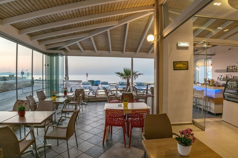 Hotel Esperia Beach Apartments & Suites