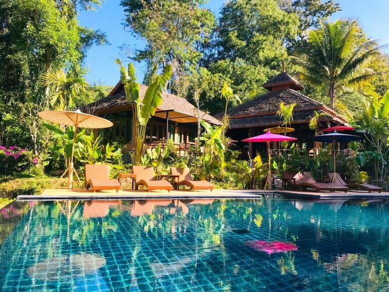 Hotel Fern Resort