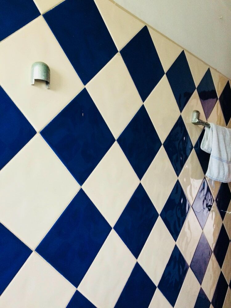 Hostal Ceylon Hostel - Colombo Int Airport