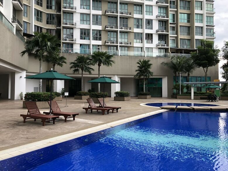 Apartamentos Tropics Tropicana City Mall