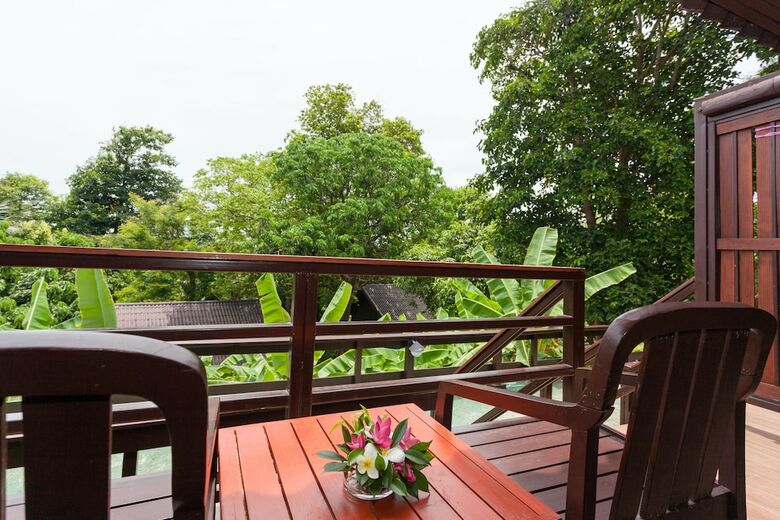 Apartamento Phi Phi Natural Resort