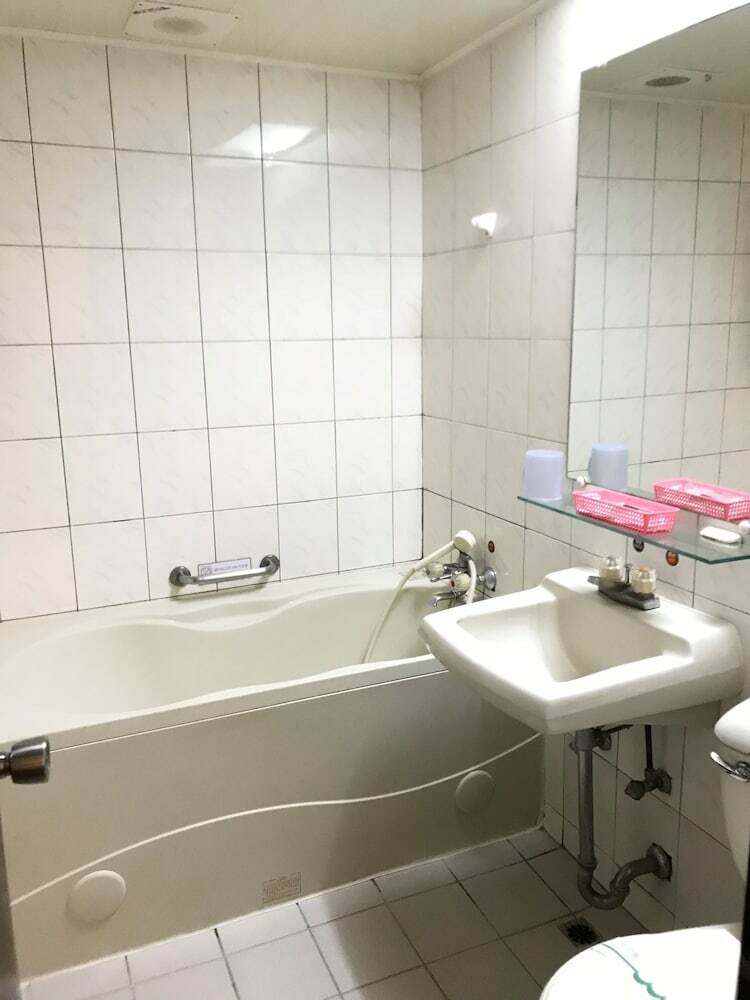 Guang Haw Hotel