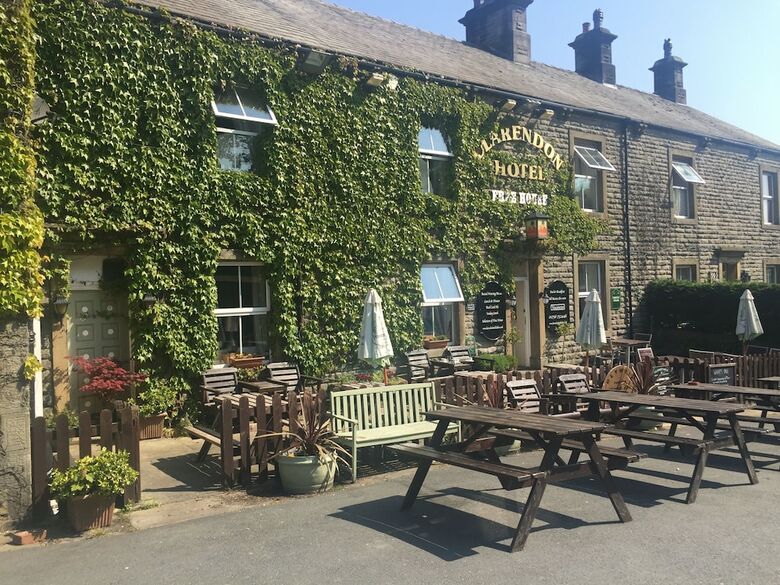 Bed & Breakfast The Clarendon Country Pub With Rooms