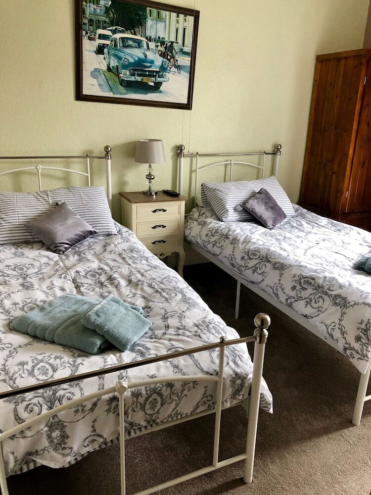 Bed & Breakfast The Clarendon Country Pub With Rooms